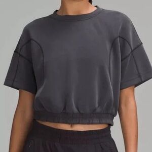 NWT Lululemon 'Softstreme Gathered
T-Shirt' size: 6